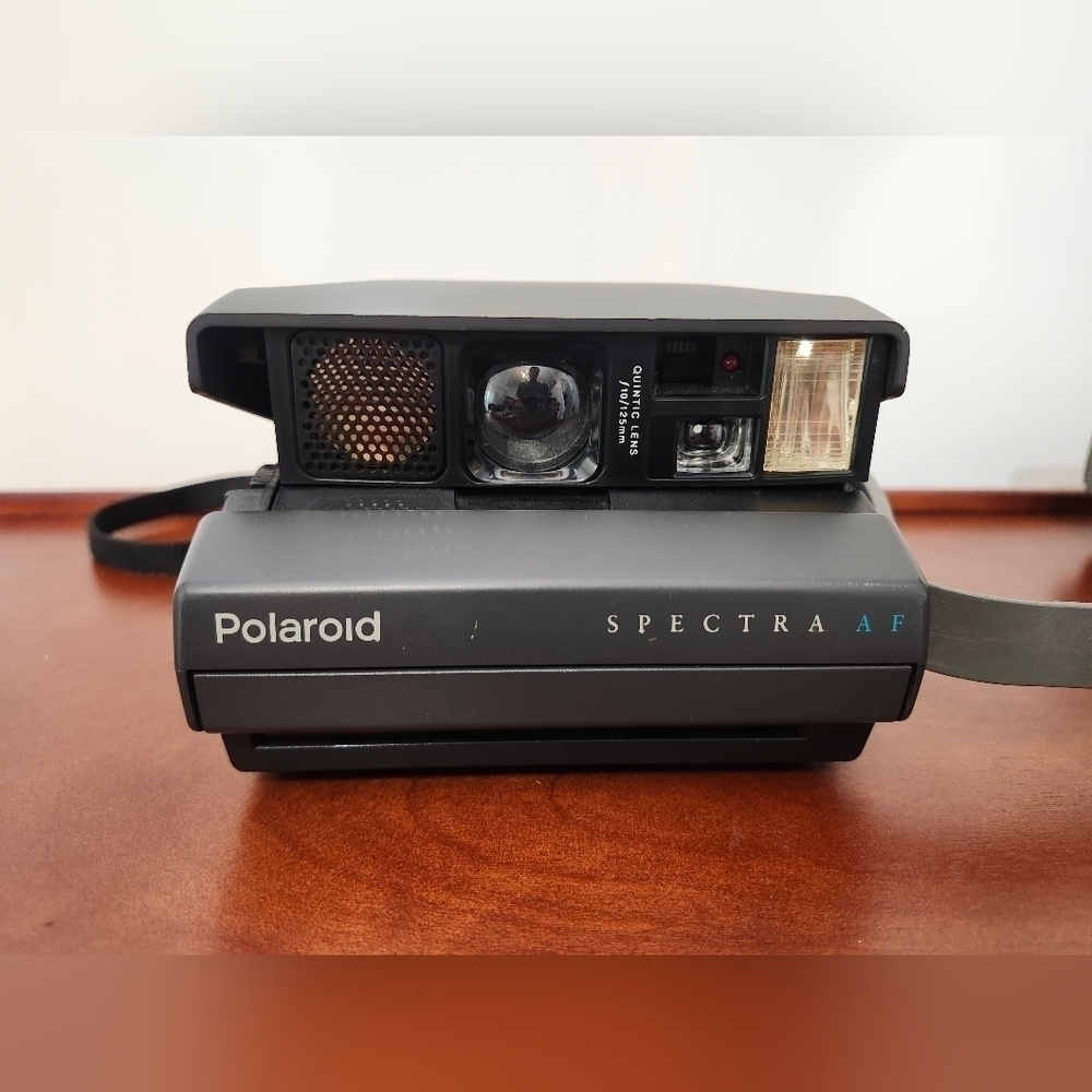 2 Polaroid Spectra Cameras - Picture 3 of 16